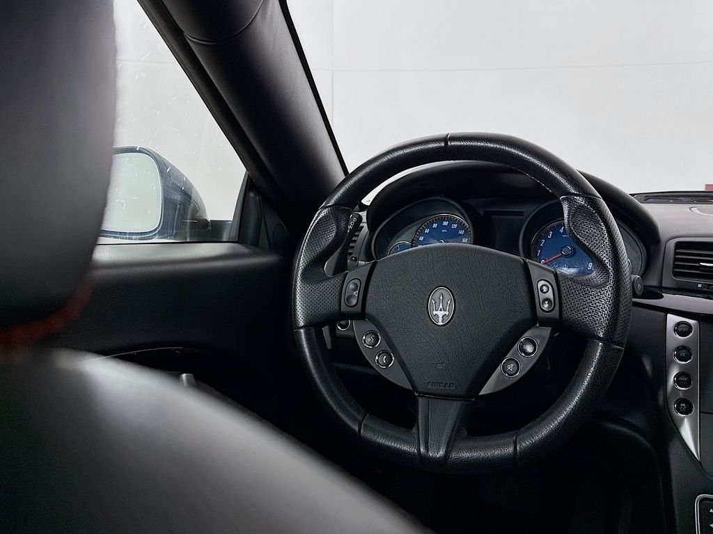 Used 2013  Maserati Sport image 19