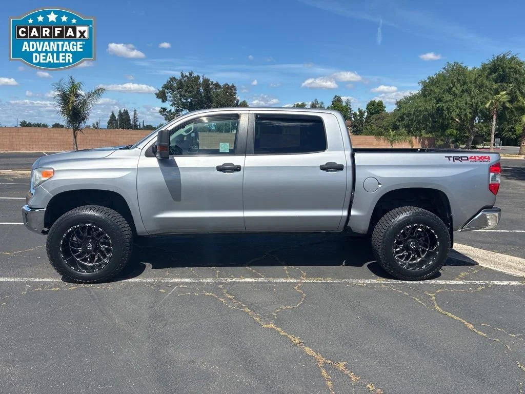 Used 2017 Silver Sky Meta Toyota SR5 image 6