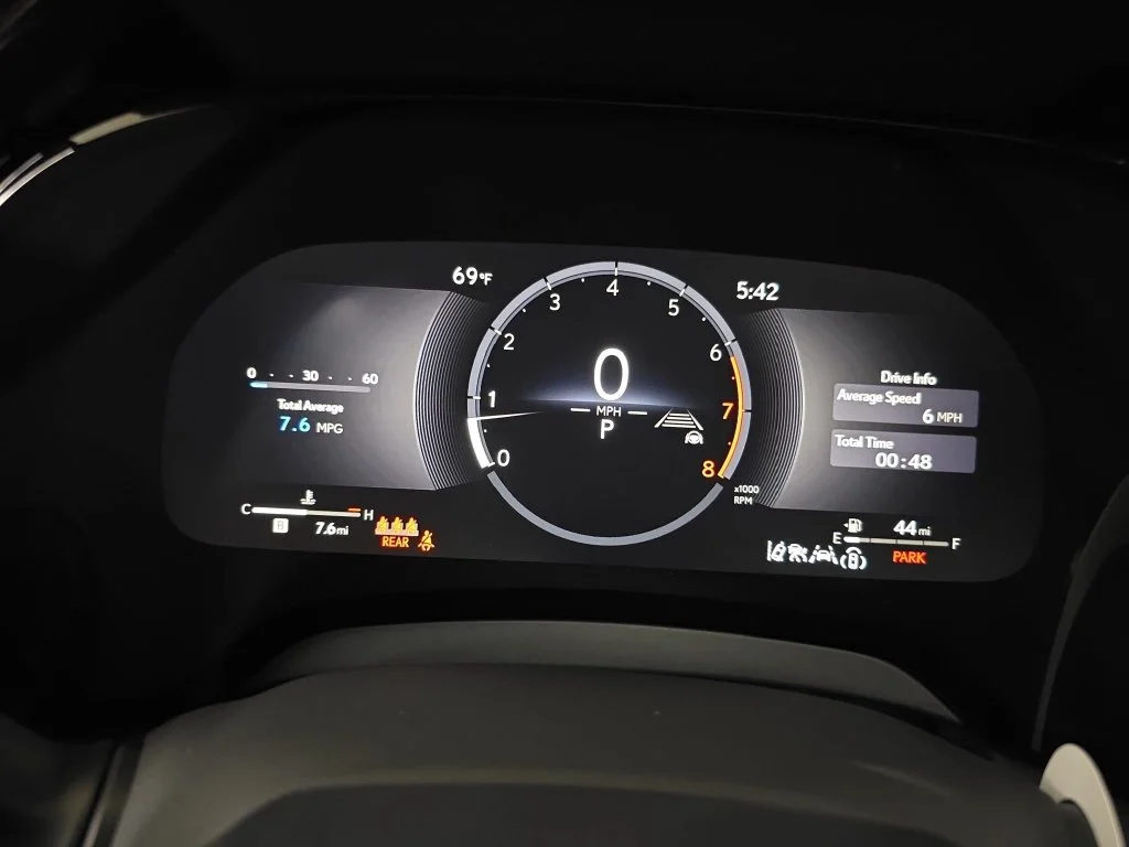 New 2026 Iridium Lexus PREMIUM PLUS image 18