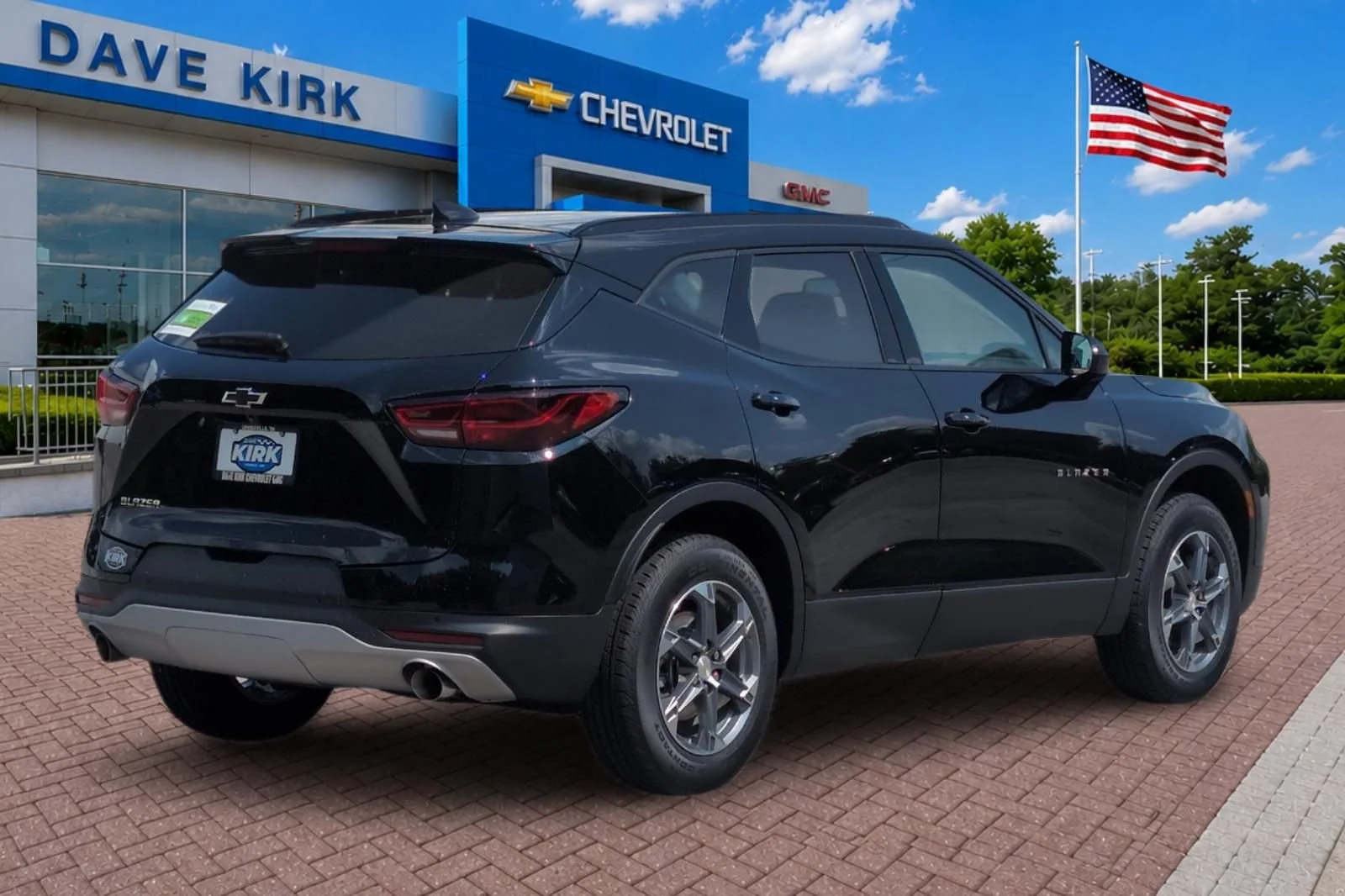 Used 2024 Black Chevrolet 2LT image 3