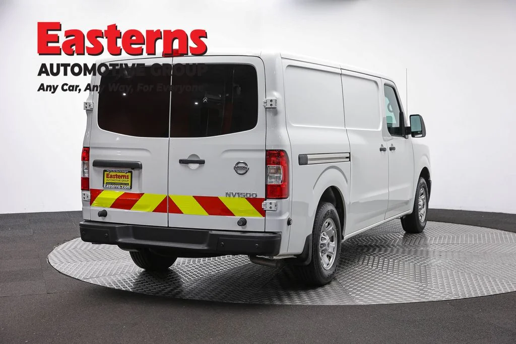 Used 2018 White Nissan SV image 5