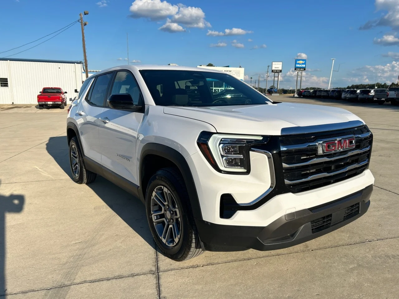 Used 2025 Summit White GMC Elevation image 2