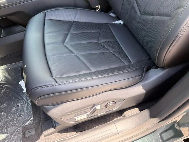 New 2027 Green Kia X-Line EX image 18