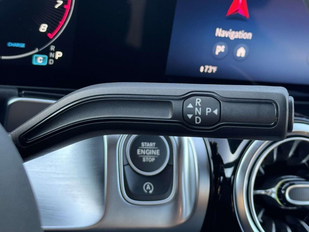 2026 Mercedes-Benz GLB AMG GLB 35 - Photo 24