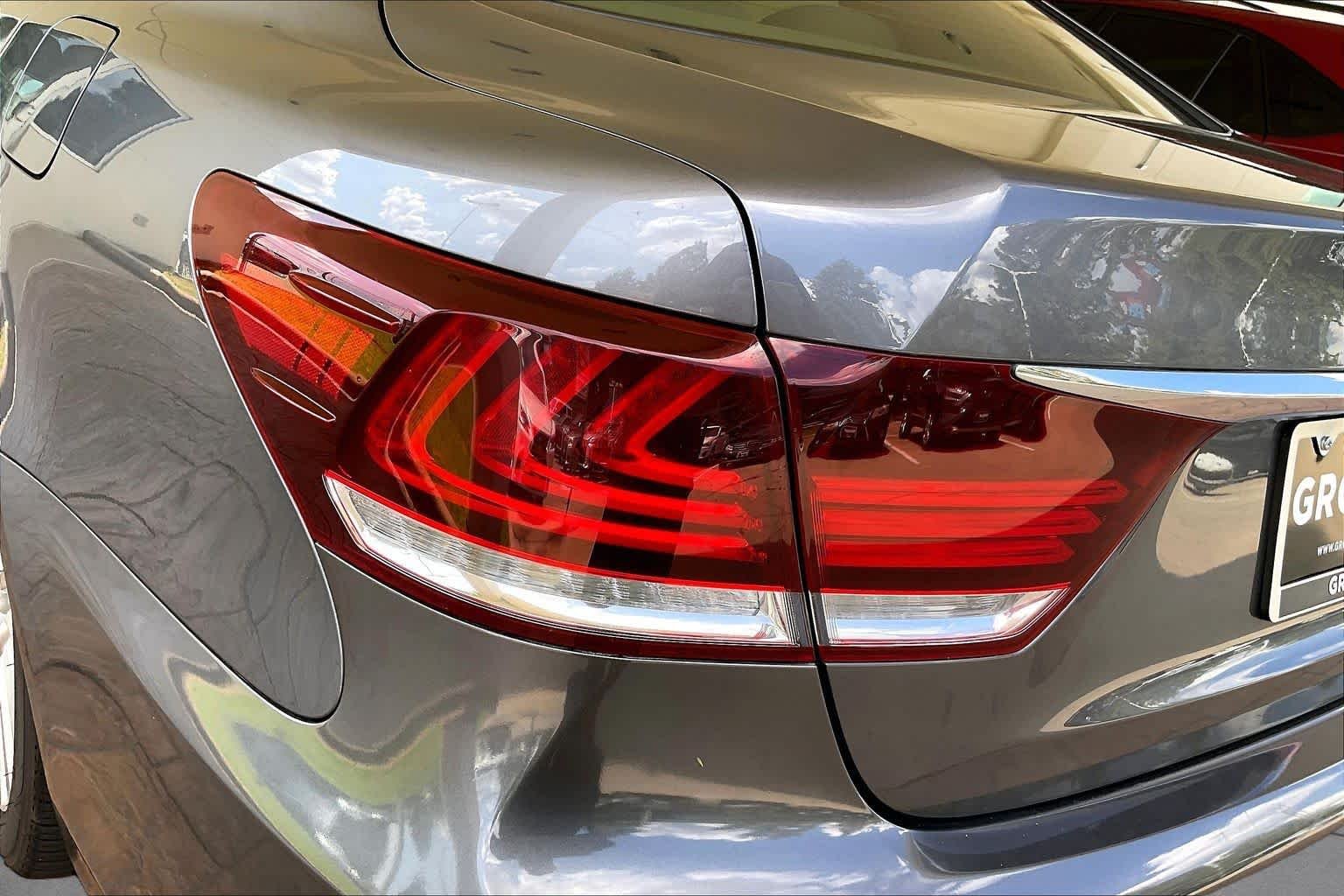 Used 2017 Nebula Gray Pearl Lexus  image 27