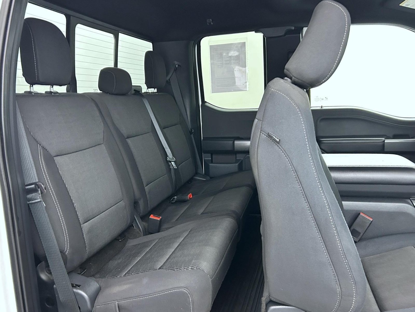 Used 2022 White Ford XLT image 18