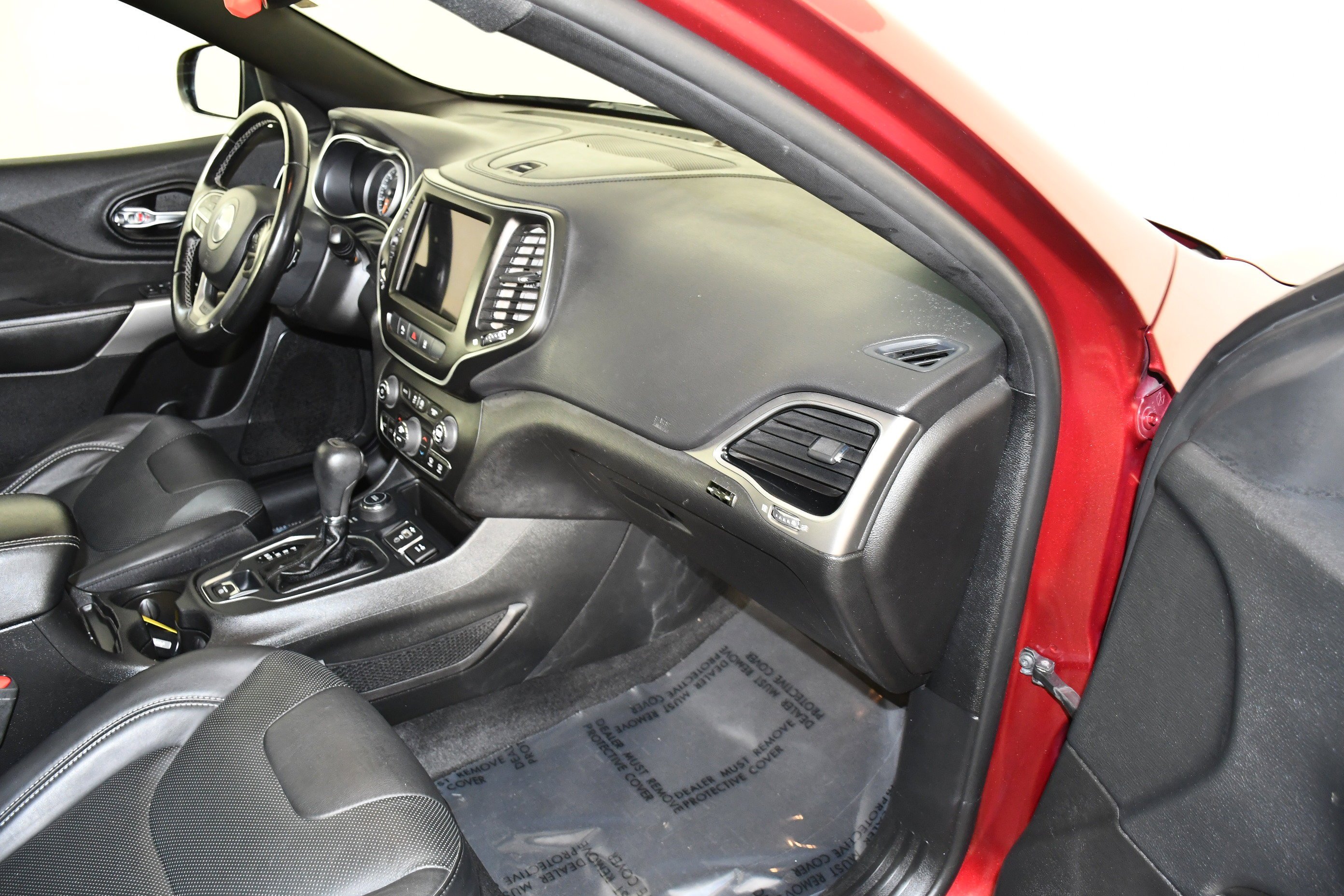 Used 2021 Velvet Red Pearlcoat Jeep 80th Anniversary image 42