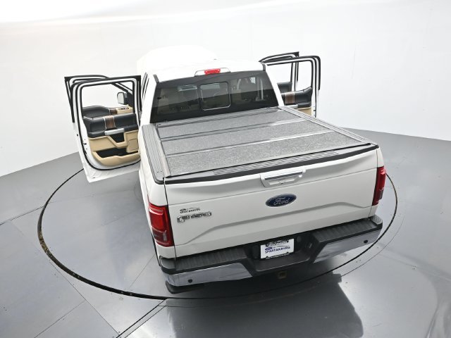 Used 2017 White Platinum Clearcoat Metallic Ford Lariat image 53