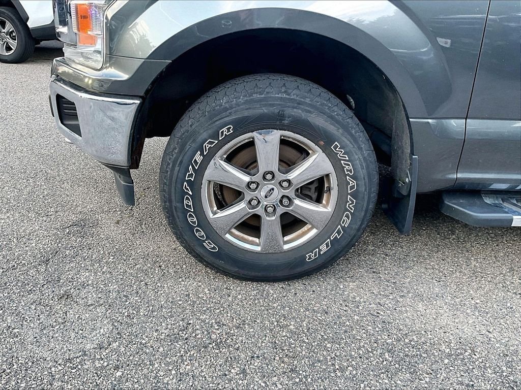 Used 2018 Gray Ford XLT image 7