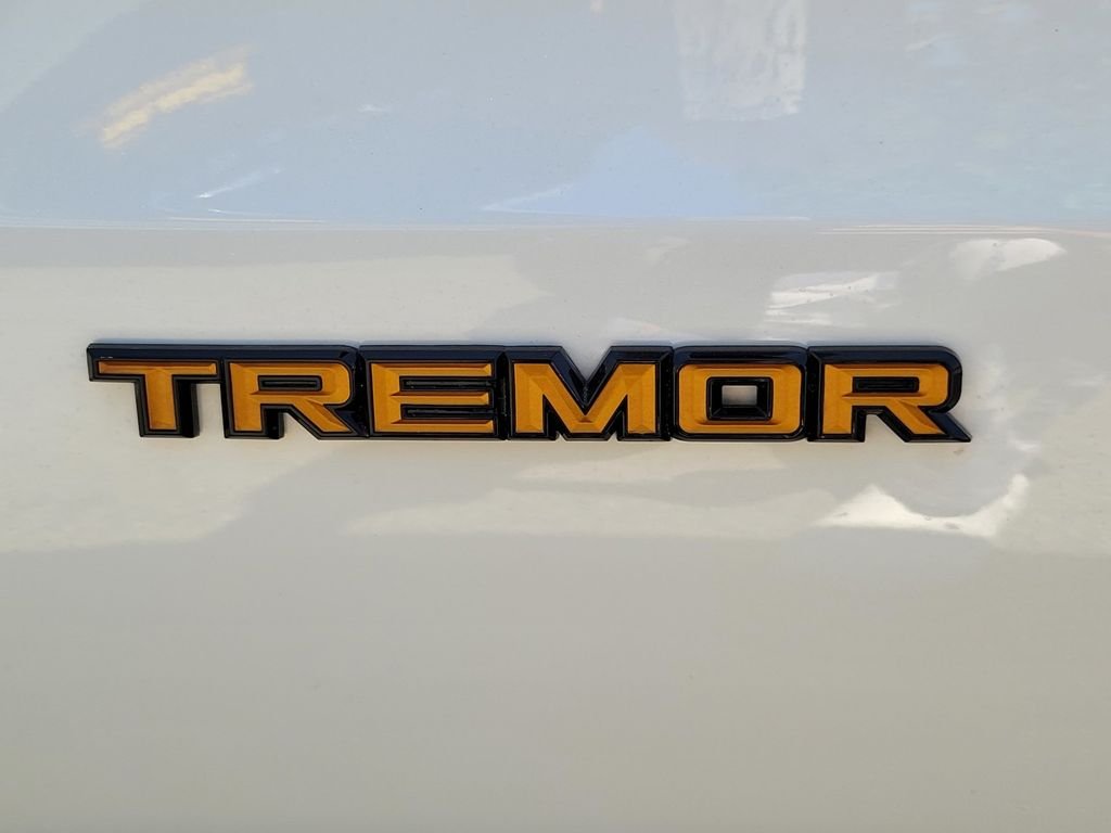New 2026 White Ford Tremor image 5