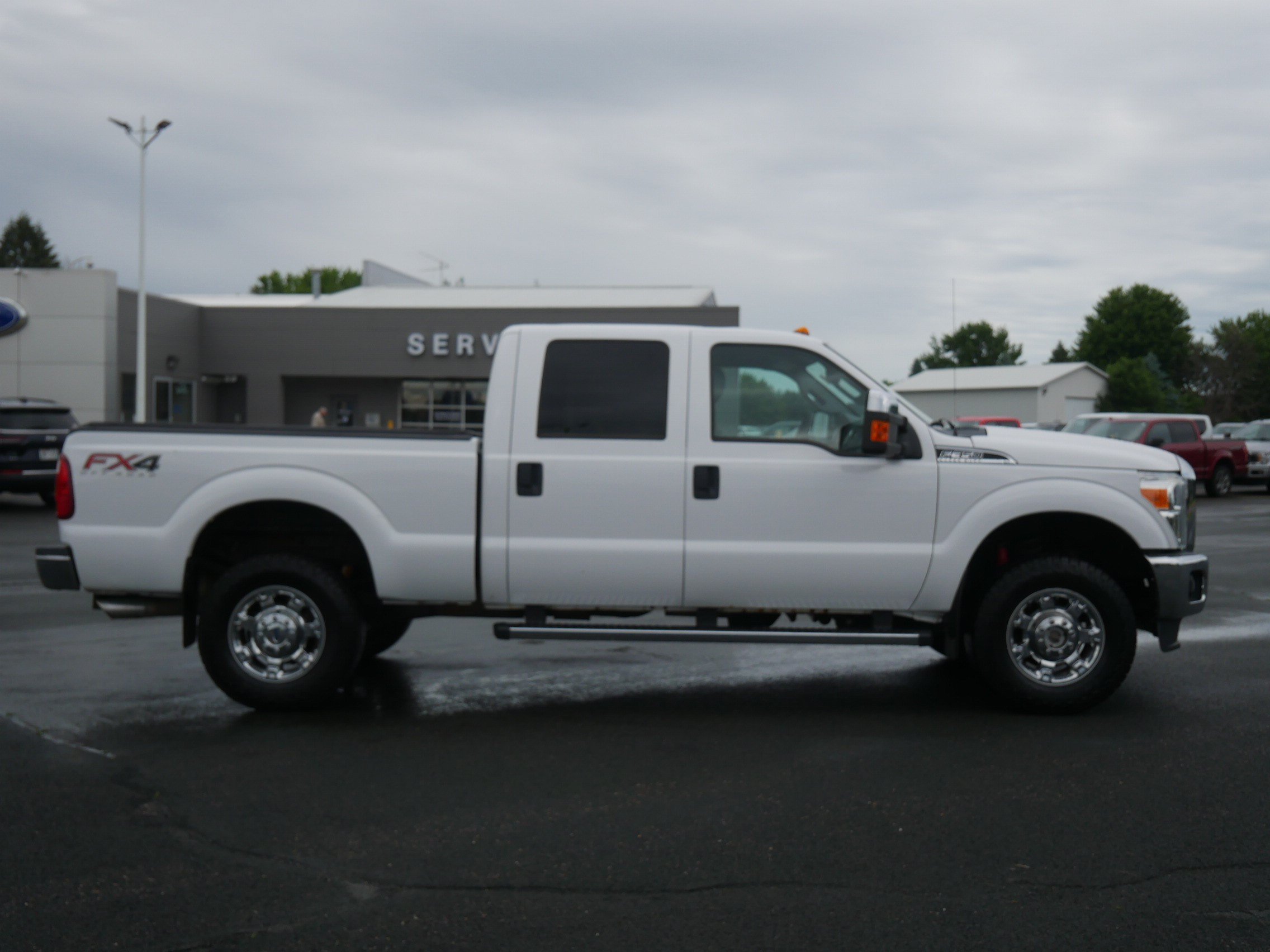 Used 2016 White Ford XLT image 6
