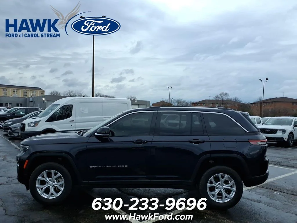 Used 2023 Black Jeep Limited image 4