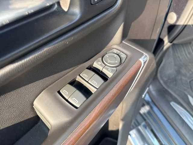 Used 2019 DARK SKY METALLIC GMC SLT image 14