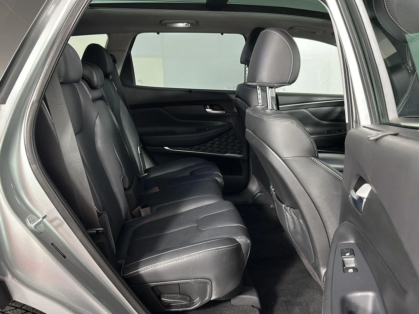 Used 2023 Shimmering Silver Hyundai Limited image 32