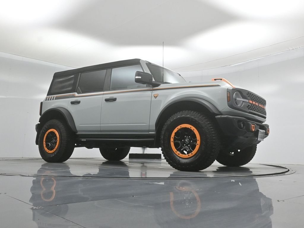 Certified Used 2023 Gray Ford Badlands image 4