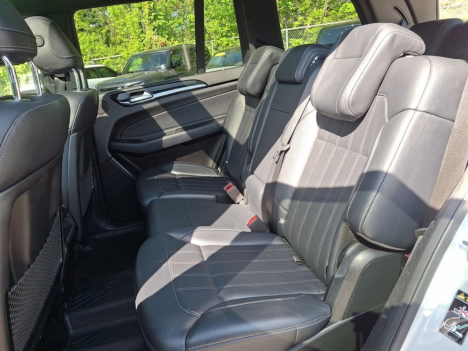 Used 2019 Iridium Silver Metallic - 775 Mercedes-Benz 4MATIC® image 29