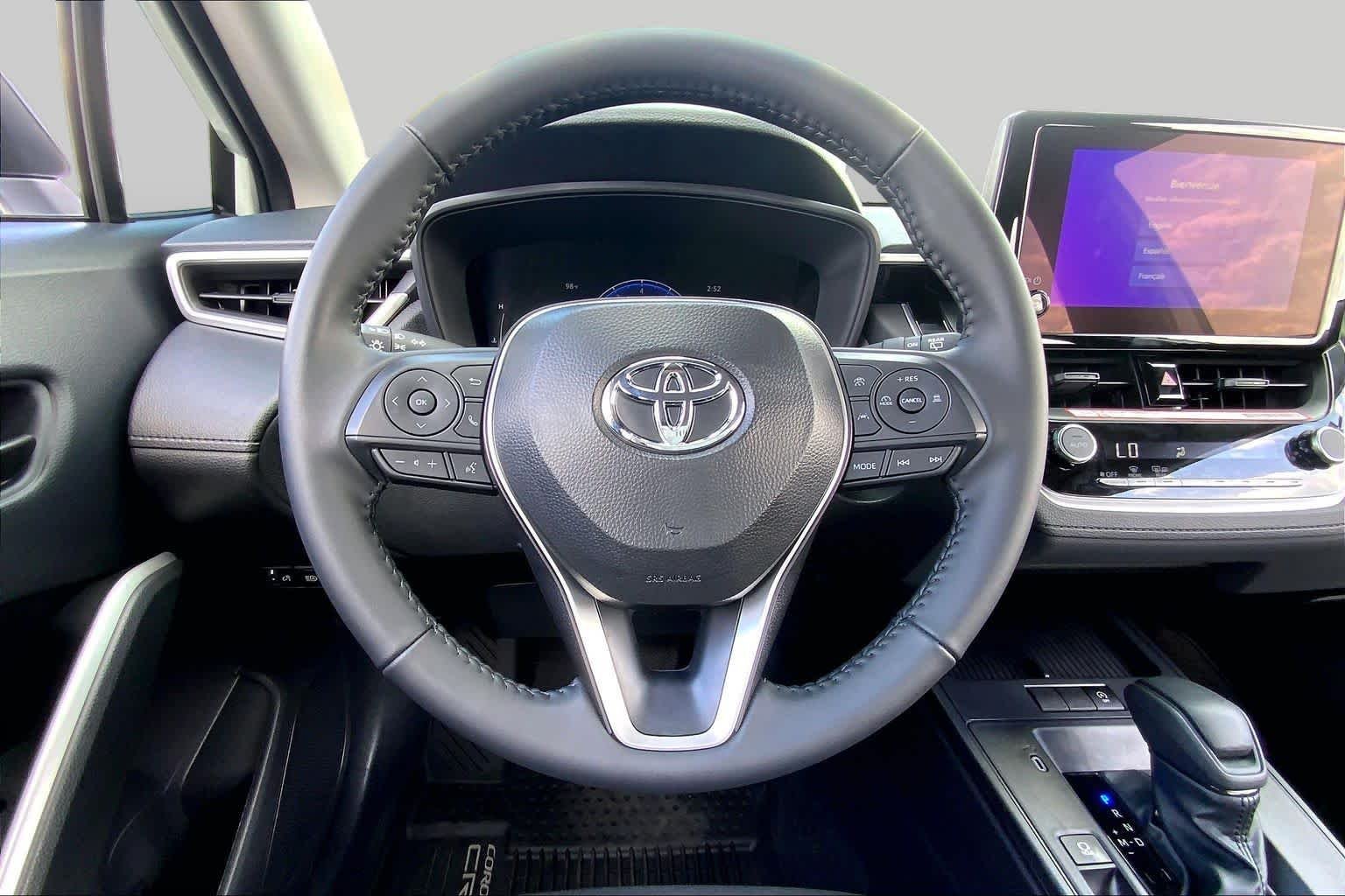Used 2026 Wind Chill Pearl Toyota LE image 6