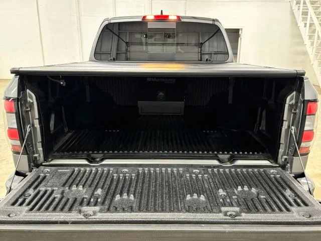 Used 2025 Gray Nissan SV image 23