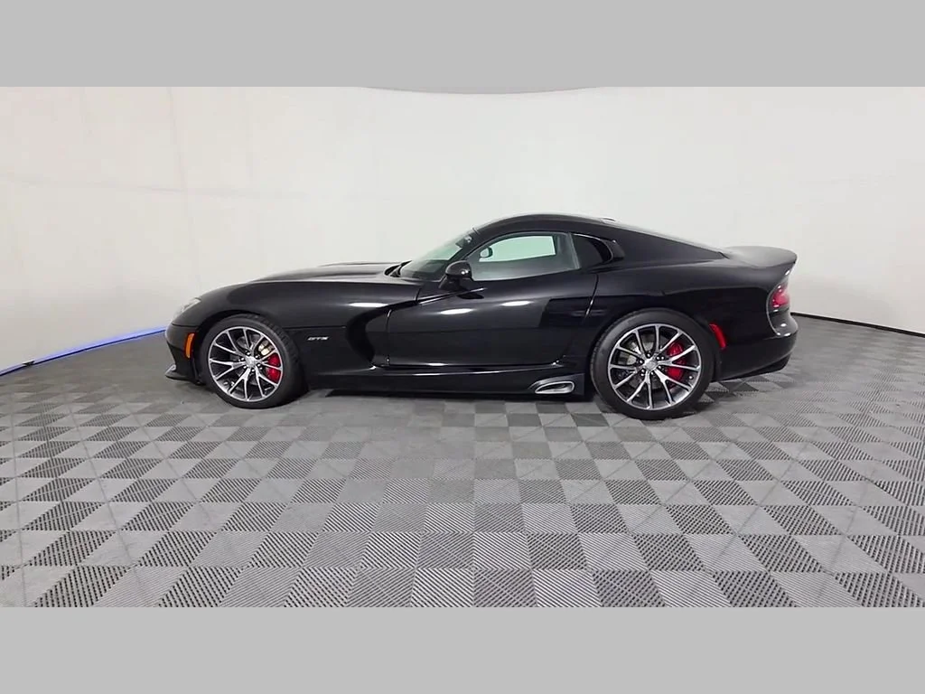 Used 2014 Venom Black Clearcoat Dodge GTS image 48