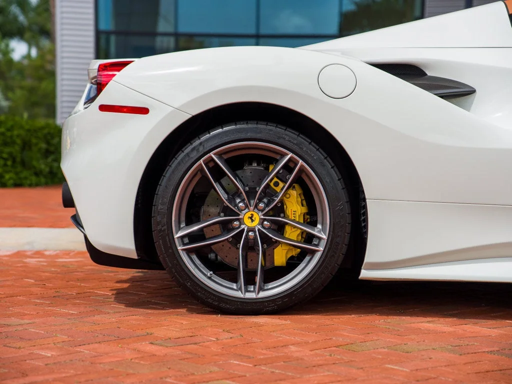 Used 2019 Bianco Avus Ferrari Base image 20