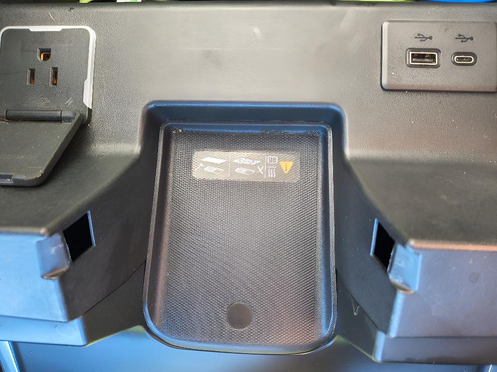 Used 2024 Sterling Gray Metallic Chevrolet High Country Premium Z71 image 31
