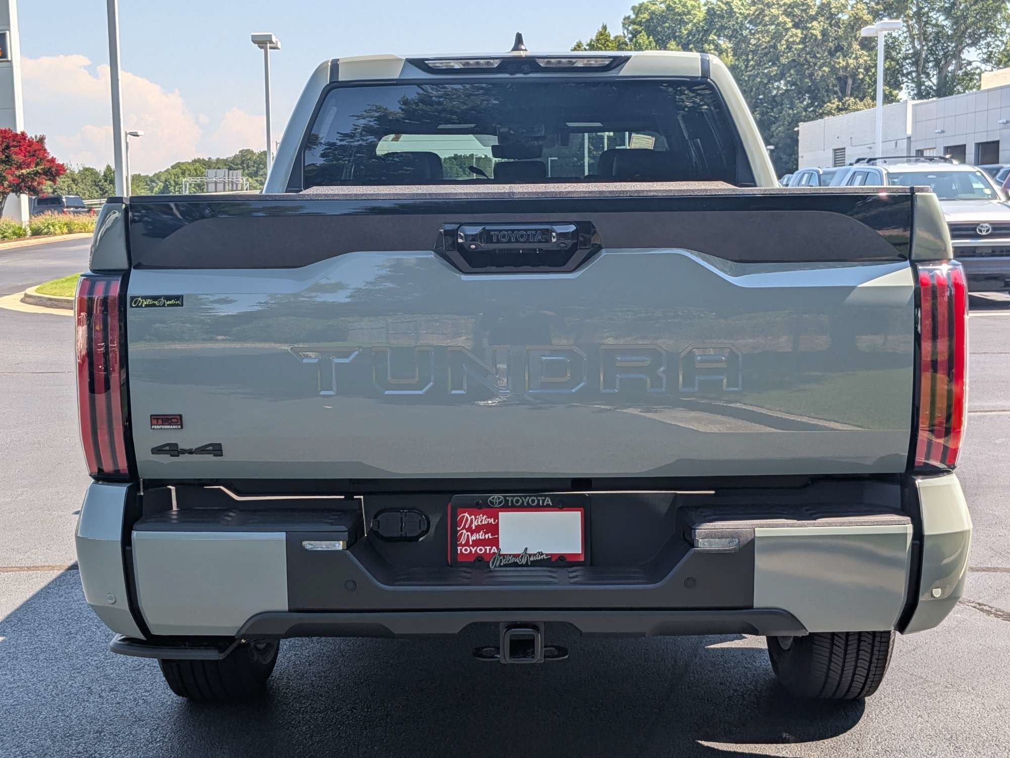 2026 Toyota Tundra Platinum - Photo 10