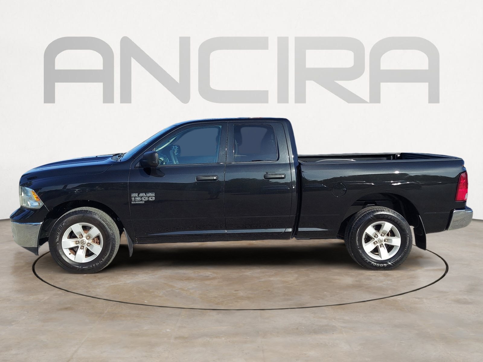 Used 2019 Brilliant Black Crystal Pearlcoat Ram Tradesman image 7