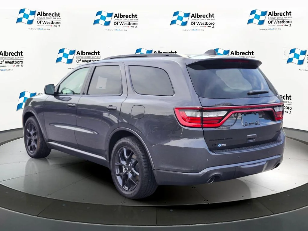 New 2026 Vapor Gray Exterior Paint Dodge GT Plus HEMI V8 image 3