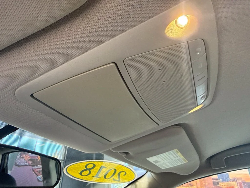 Used 2018 Gray Nissan 2.5 SV image 29