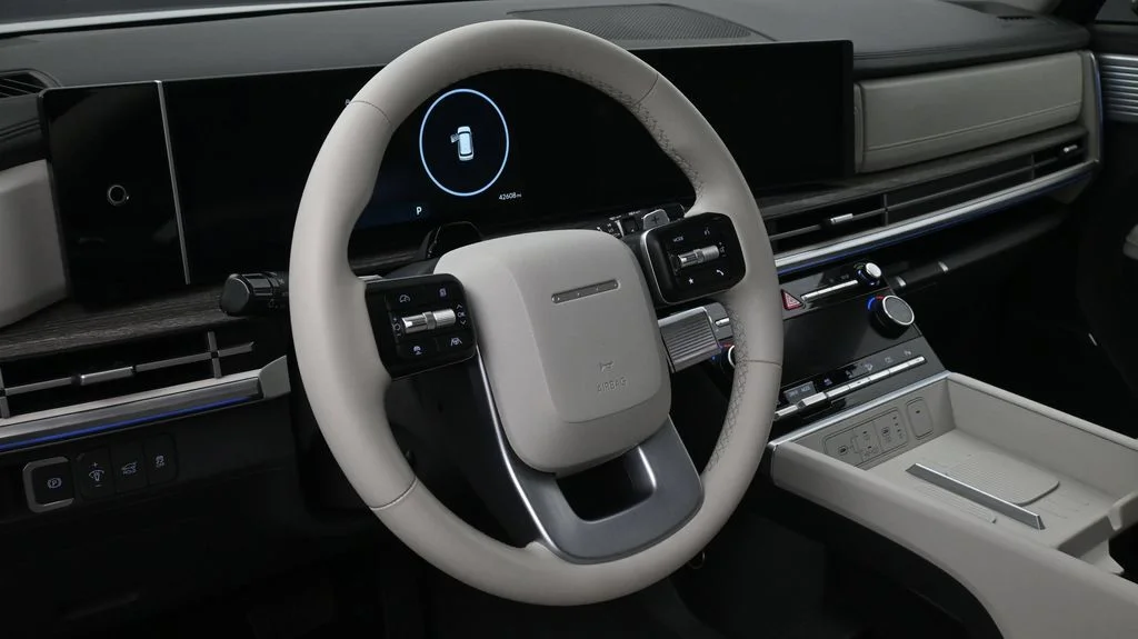 Used 2024 Gray Hyundai Limited image 9