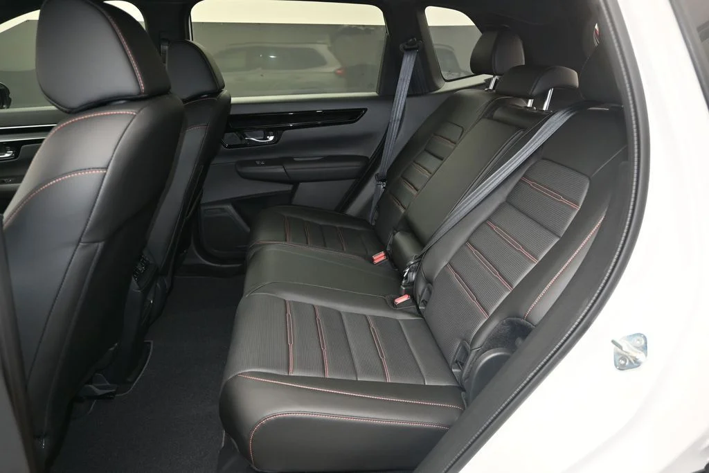 New 2026 Platinum White Pearl Honda Sport Touring image 11