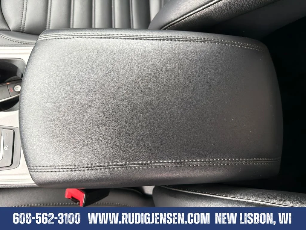 2024 Ford Edge SEL - Photo 28