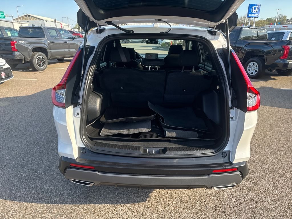 Used 2024 White Honda Sport image 7