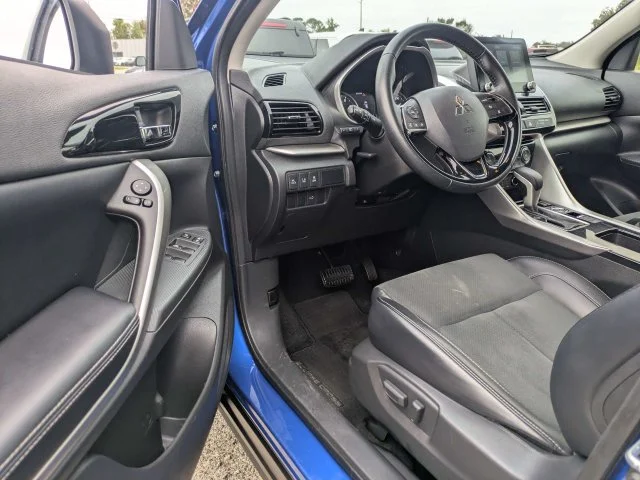 Used 2025  Mitsubishi Black Edition image 20