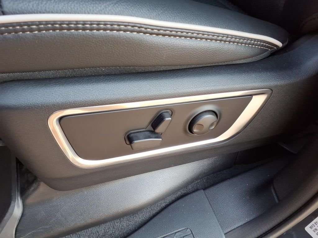 New 2026 Forged Blue Metallic Exterior Paint RAM Laramie image 13