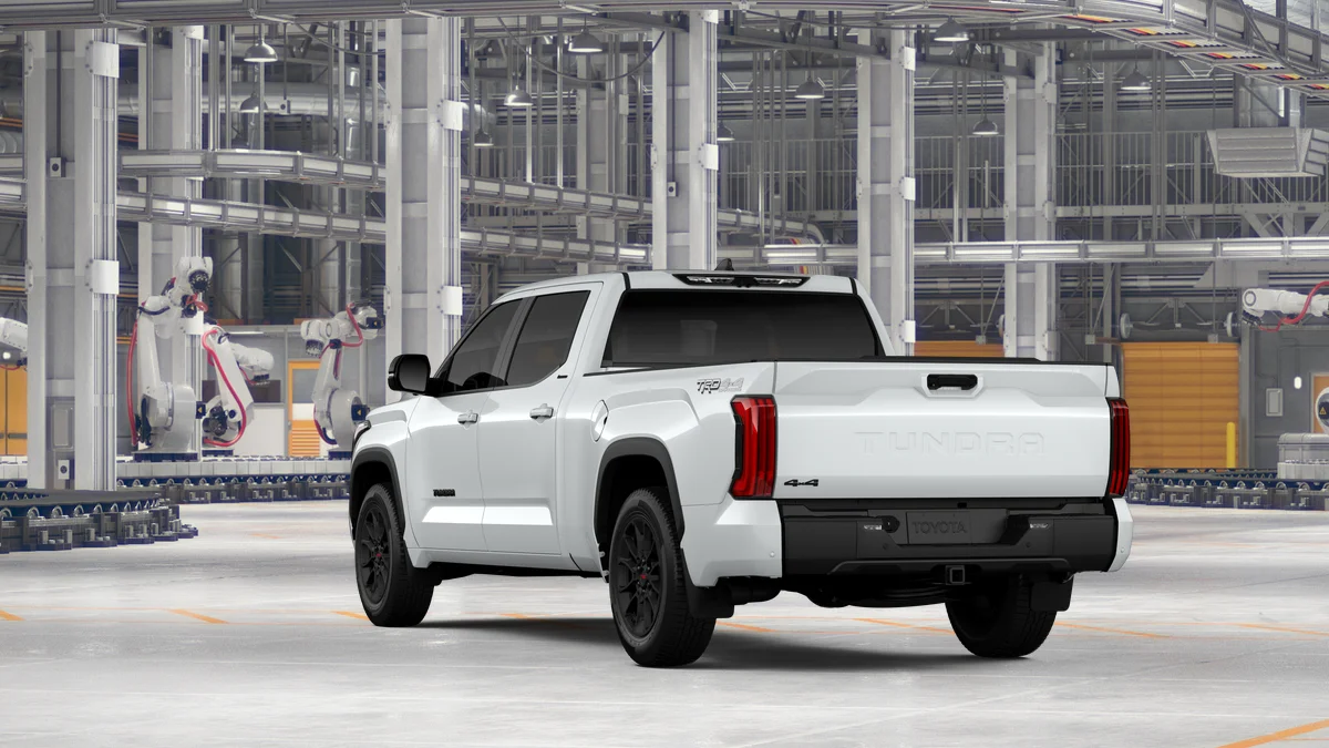 New 2026 Wind Chill Pearl <sup>1</sup> Toyota Limited image 9