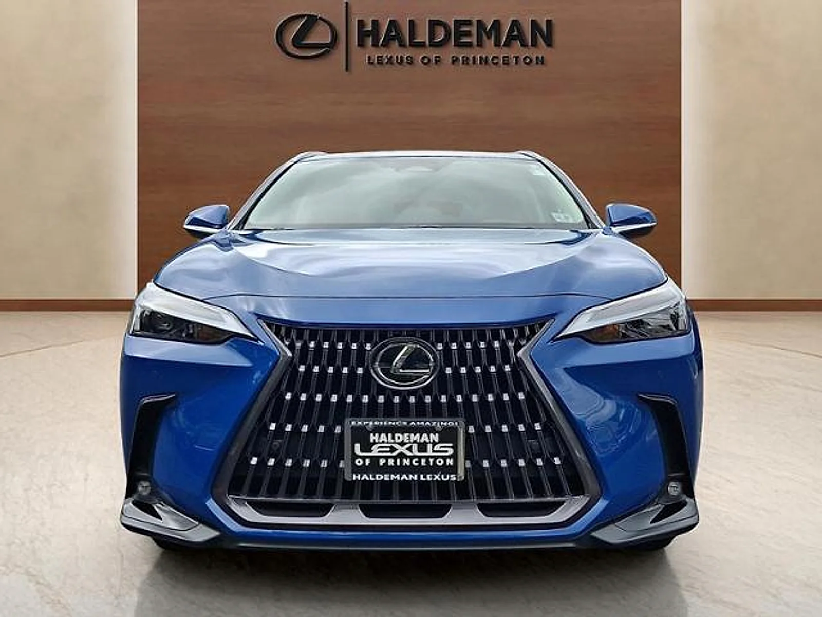 Certified Used 2026 Grecian Water Lexus Premium image 2