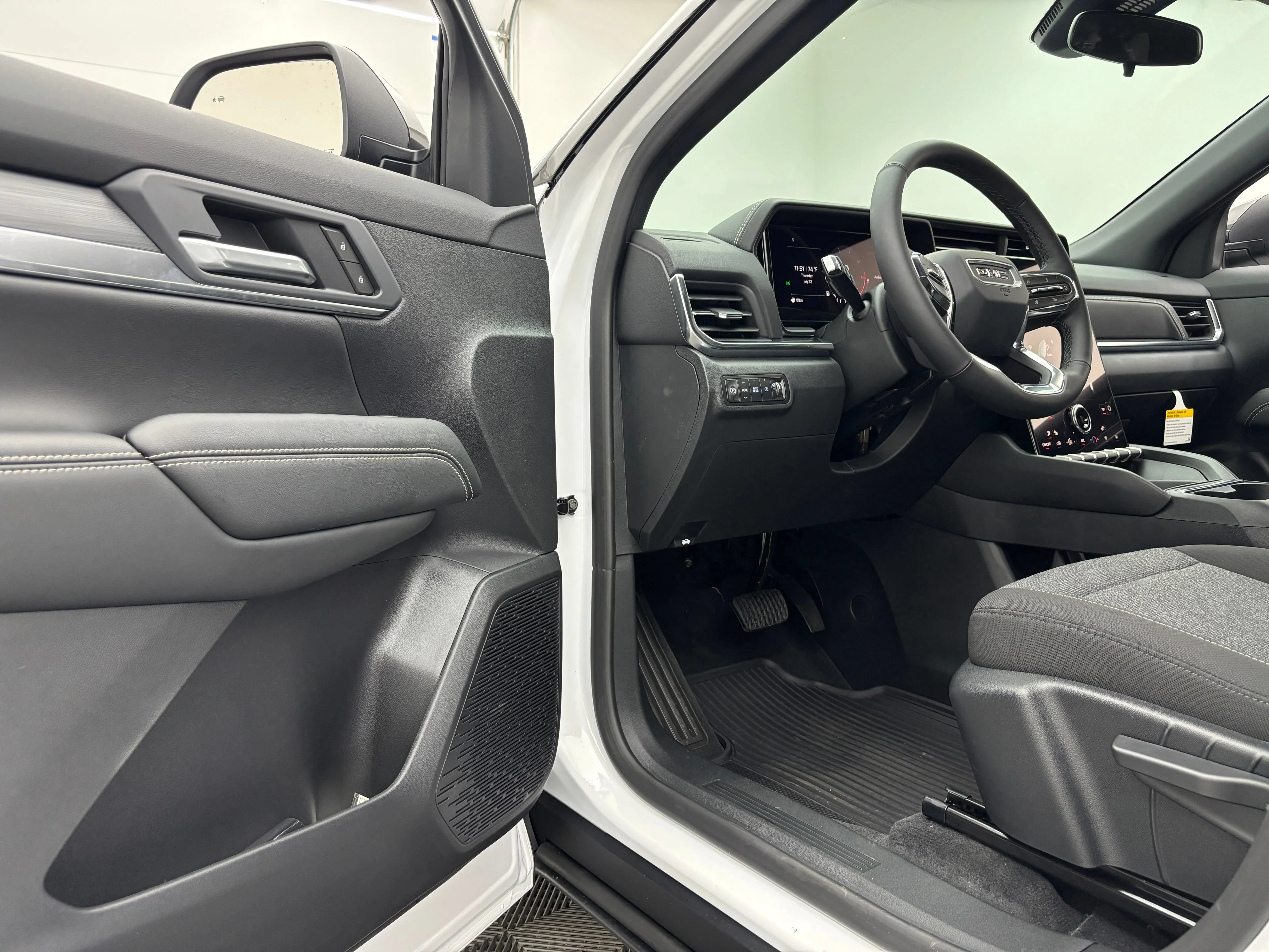 2027 GMC Terrain Elevation - Photo 14