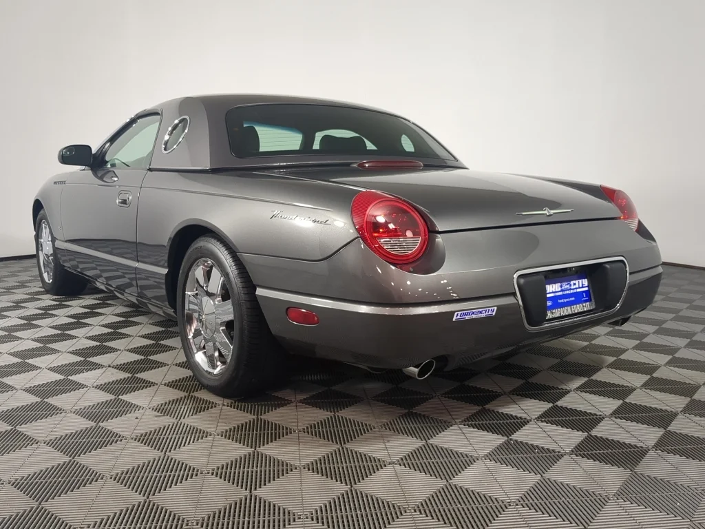 Used 2003 Gray Ford Premium Hardtop image 7