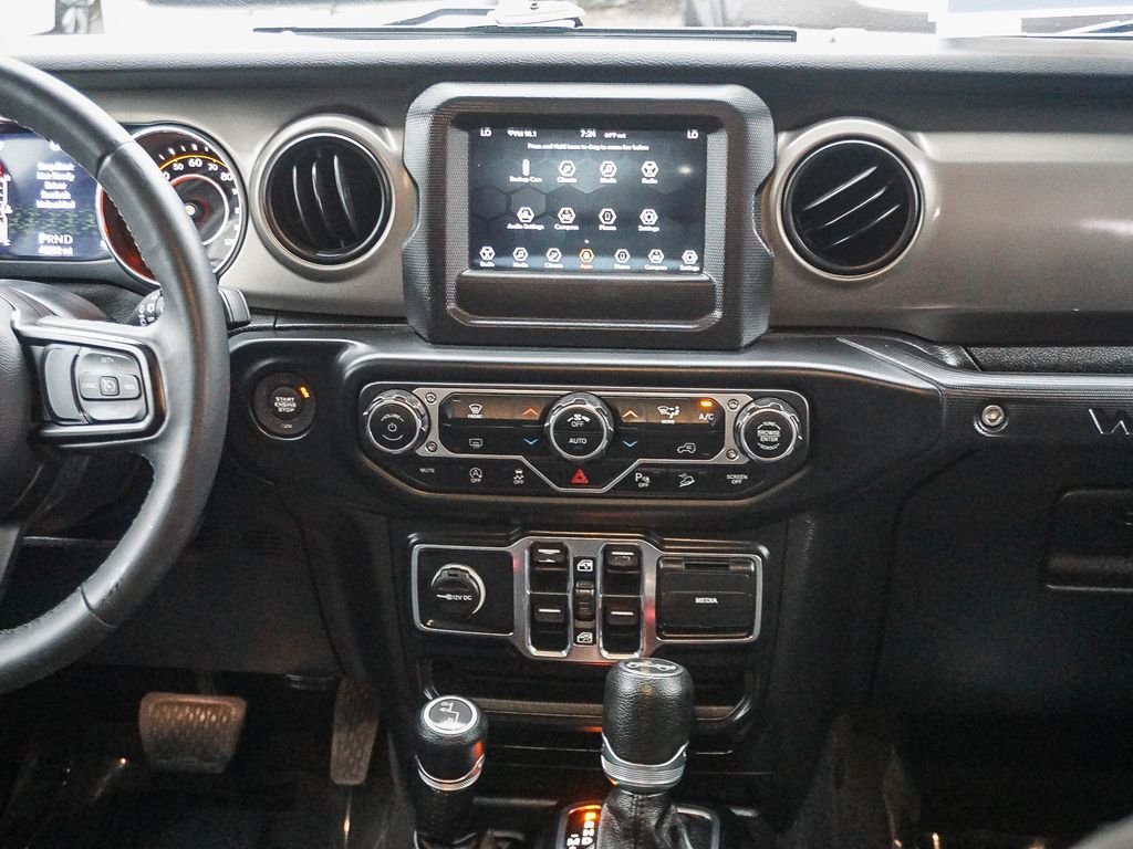 Used 2018 Black Jeep Unlimited Rubicon image 16