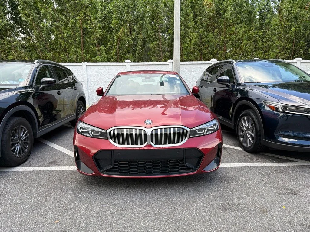 Used 2026 Vegas Red Metallic BMW 330i xDrive image 18