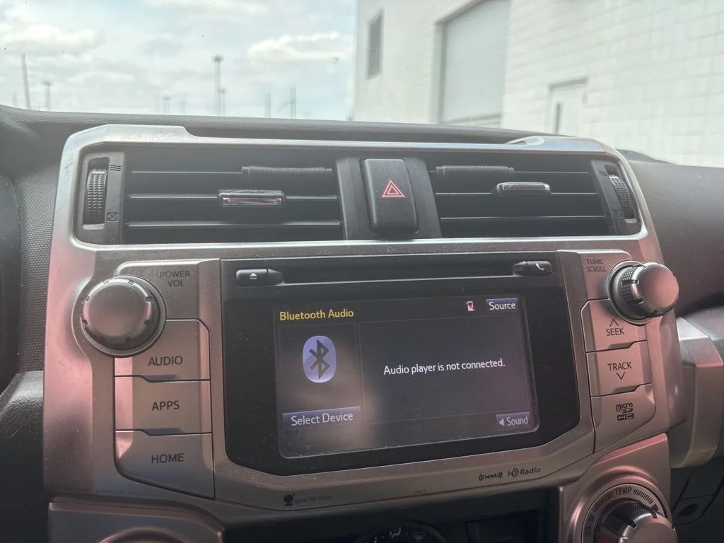 Used 2019 White Toyota SR5 Premium image 11
