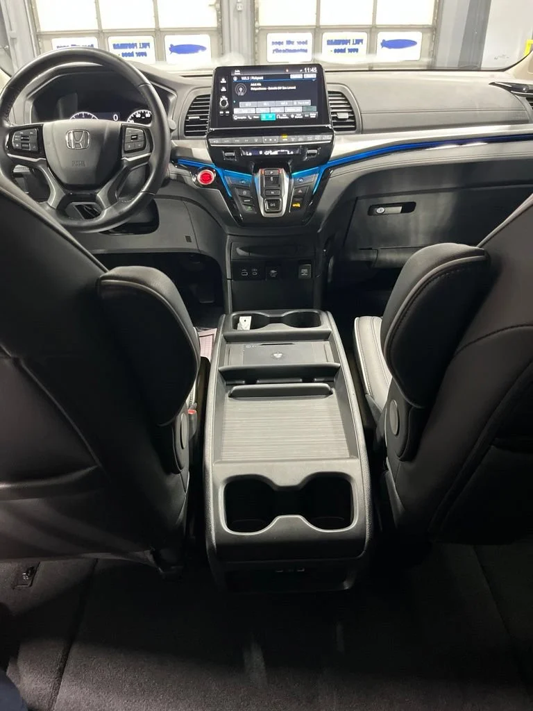 2025 Honda Odyssey Touring - Photo 78