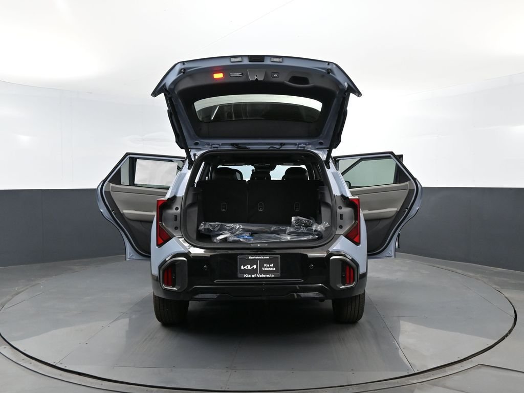 New 2027 Pale Gray Kia X-Line S image 26