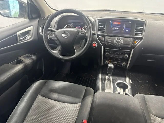 Used 2017 White Nissan SV image 19