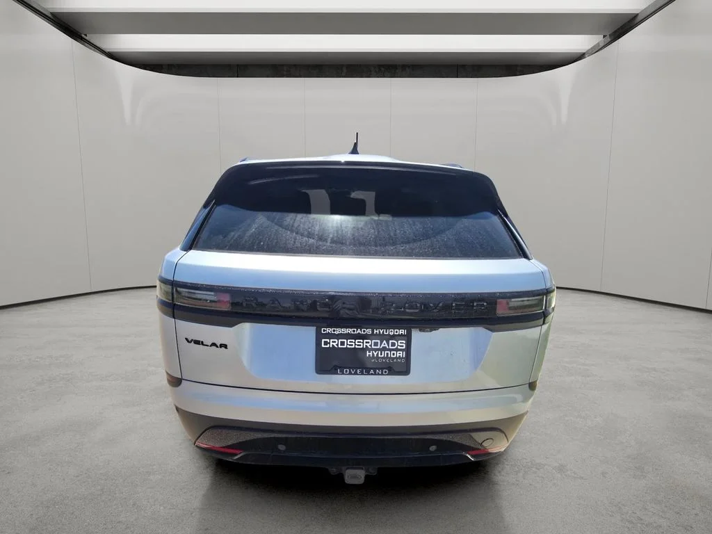 Used 2024 Silver Land Rover S image 4