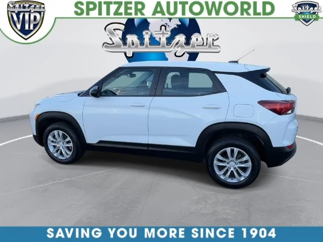 Used 2021 White Chevrolet LS image 11