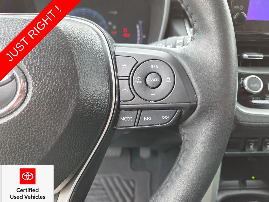 Certified Used 2025 Silver Toyota XLE image 31