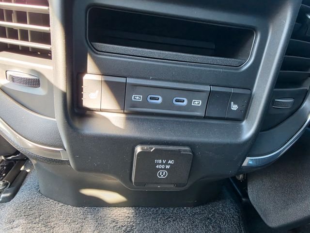 New 2027 Diamond Black Crystal Pearl-Coat Exterior Paint RAM Laramie image 14