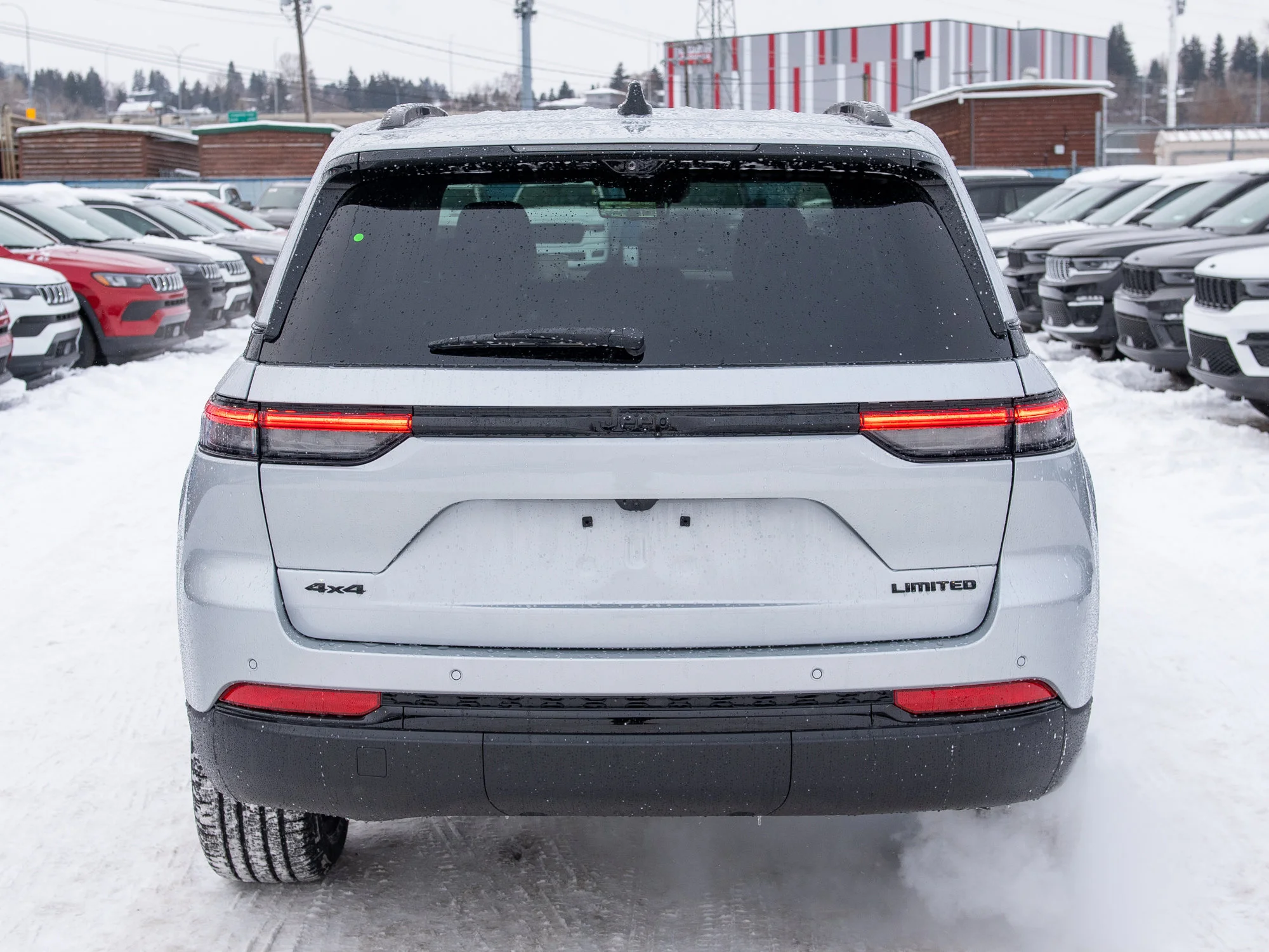 New 2025 Silver Jeep Limited* image 4
